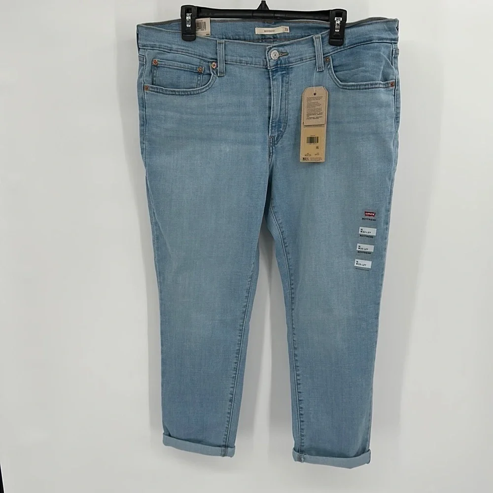 Levi's Light Wash Boyfriend Jean Size 16 NWT - Picture 1 of 12